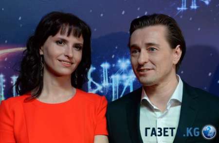 Безруков Сергей и его новая жена Анна Матисон, дети и фото: когда Анна родит первенца