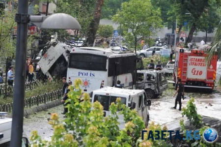 Число погибших при взрыве в Стамбуле достигло 11 человек (ФОТО, ВИДЕО)